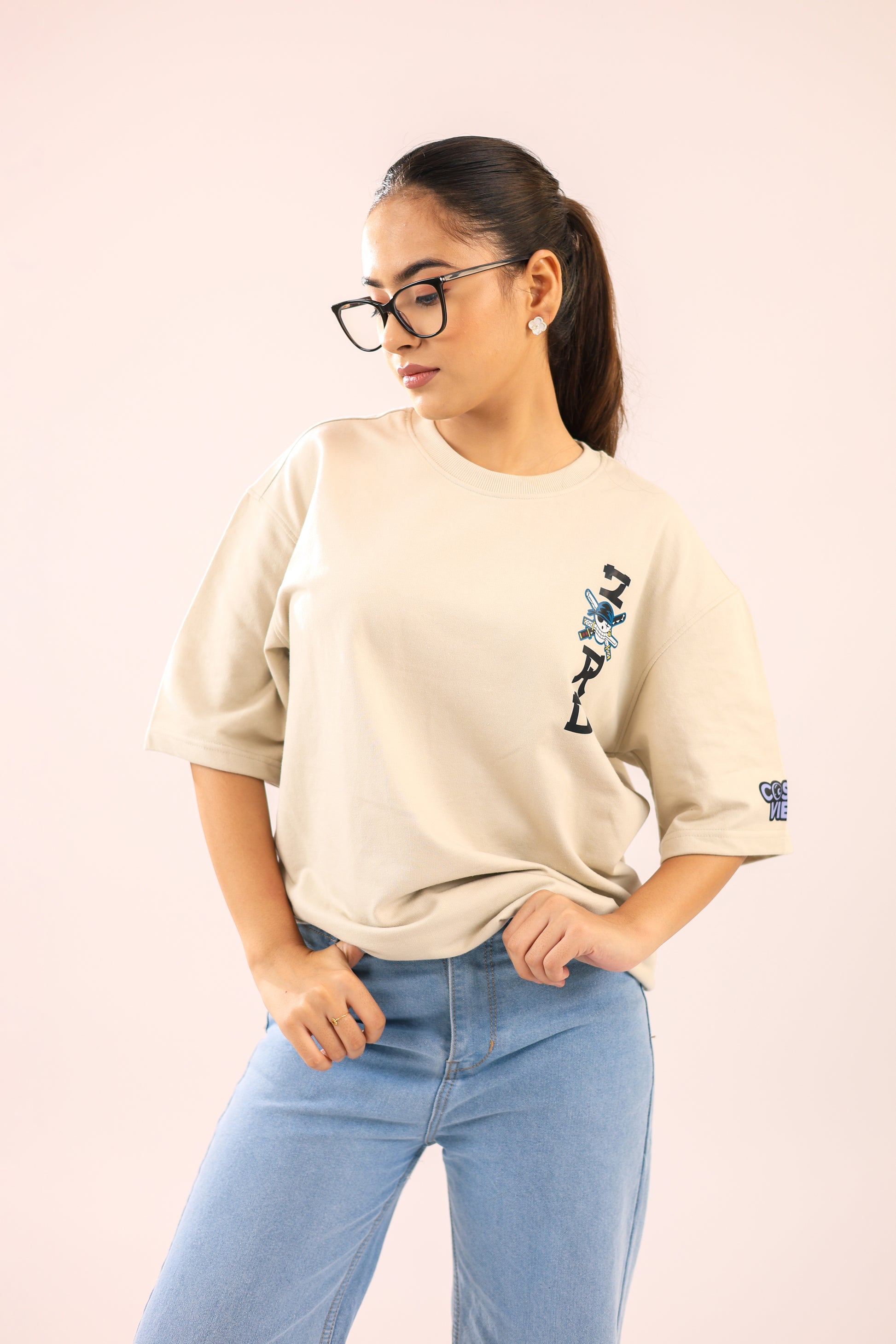 Zoro Ronin oversized tshirt worn